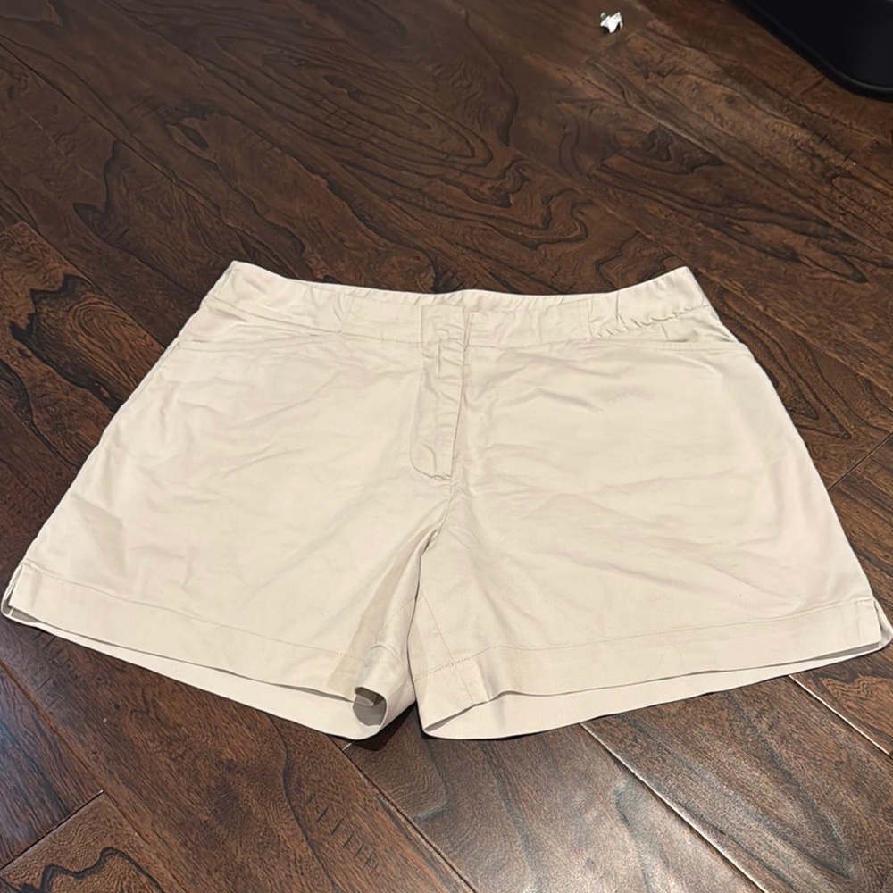 Nike Tan Dri-Fit golf Classic Design
